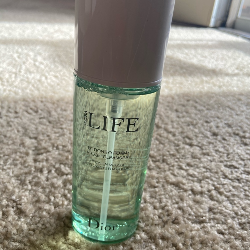 Face cleanser